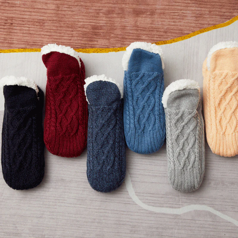 New Woven And Velvet Indoor Socks Slippers - Image 3