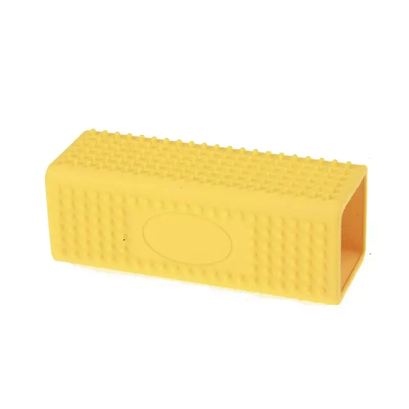 Pet Silicone Hair Remover - Image 11