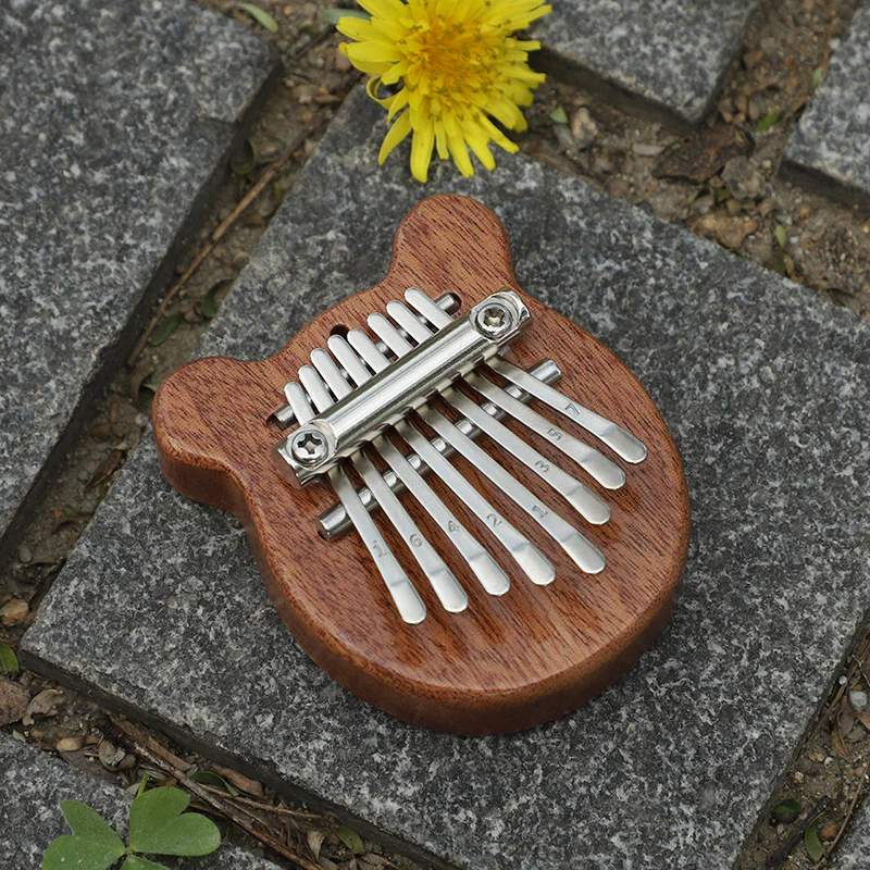 Portable thumb piano - Image 17