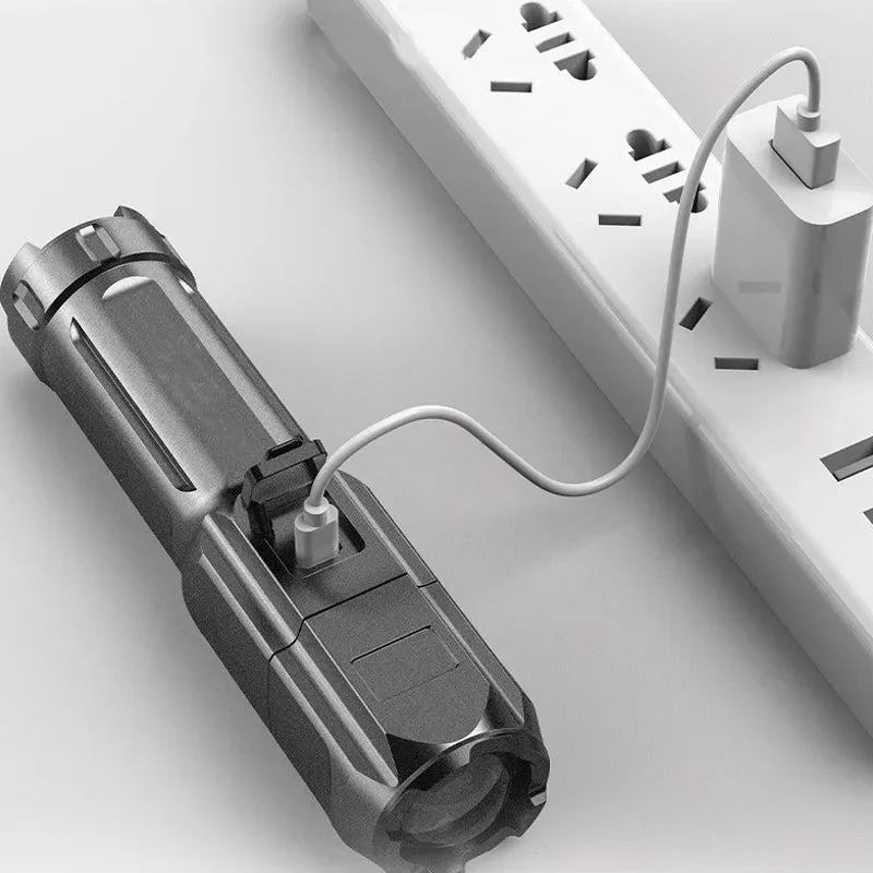 Powerful LED Flashlight - Image 6