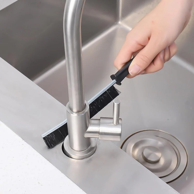 Practical Crevice Cleaning Brush - Image 8