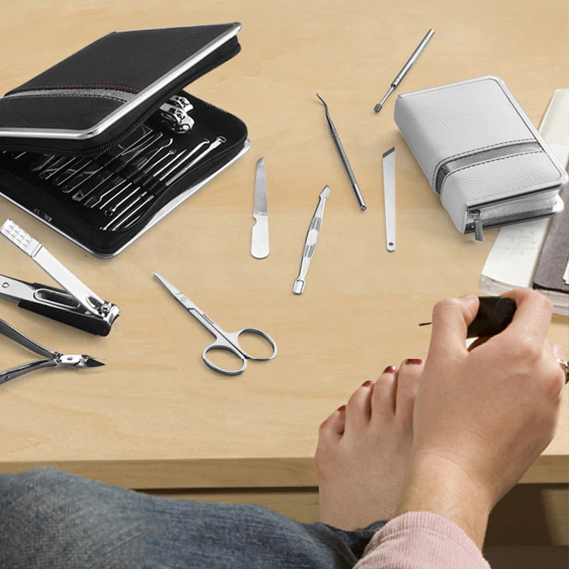 Practical Nail Care Set - Image 11