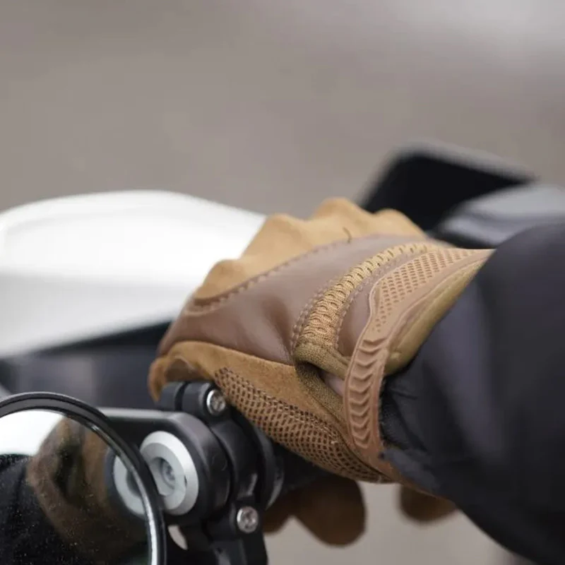 Premium Performance Protective Gloves - Image 5