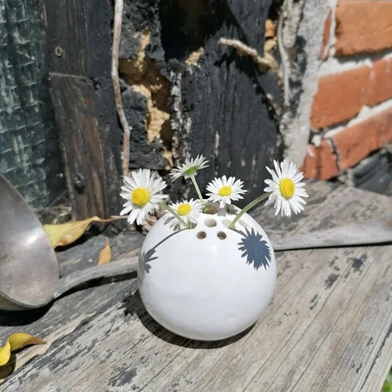 Resin Handmade Vase Flower Stone Table Decor - Image 4