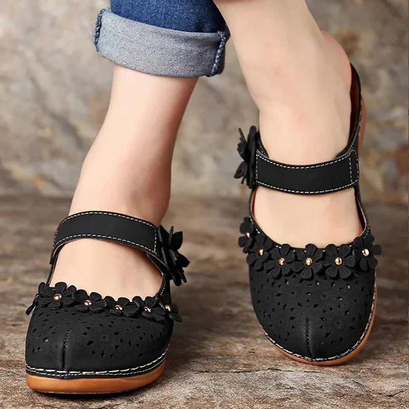 Retro Chic Hole Sandals - Image 5