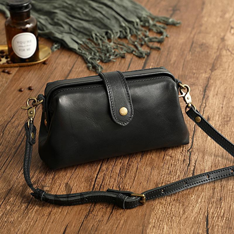 Retro Handmade Bag - Image 7
