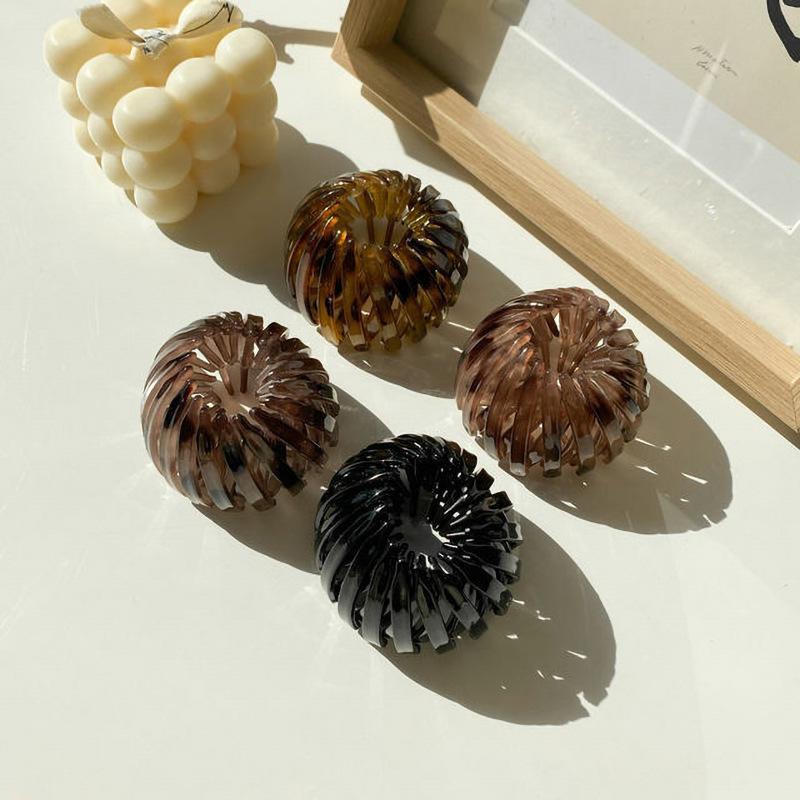 Retro Ponytail Hairpin - Image 15