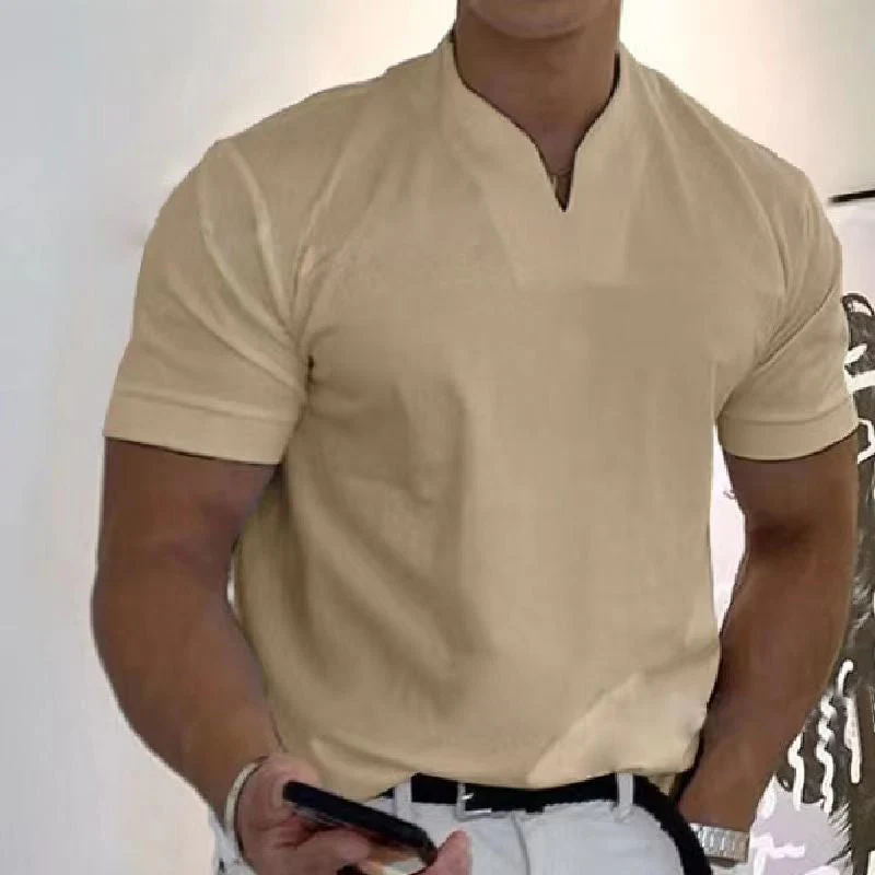 Short-sleeved V-neck Athletic T-shirt - Image 6