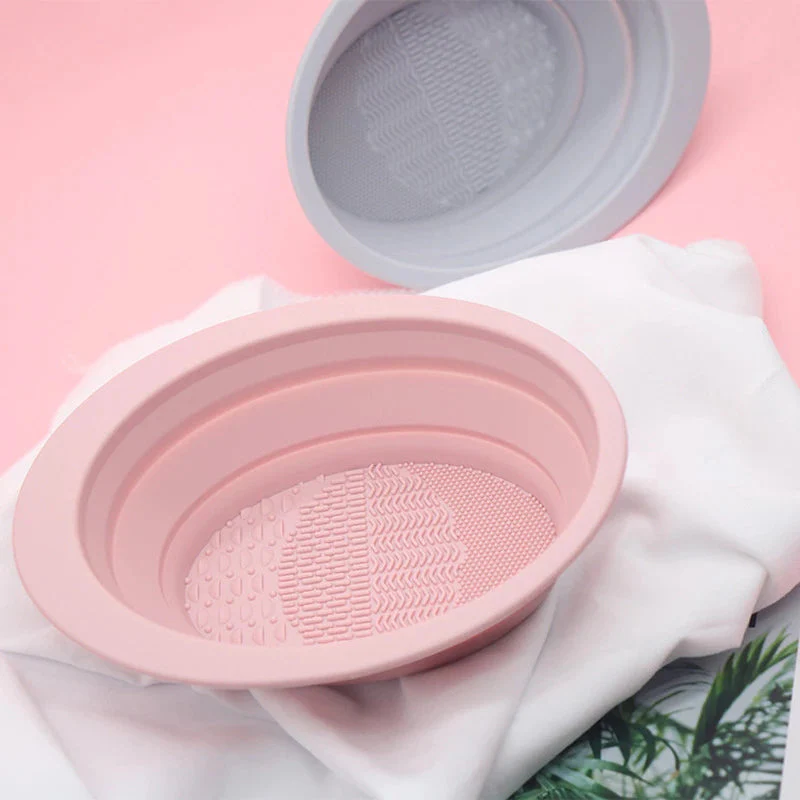 Silicone Makeup Brush Cleaner Bowl - Image 2