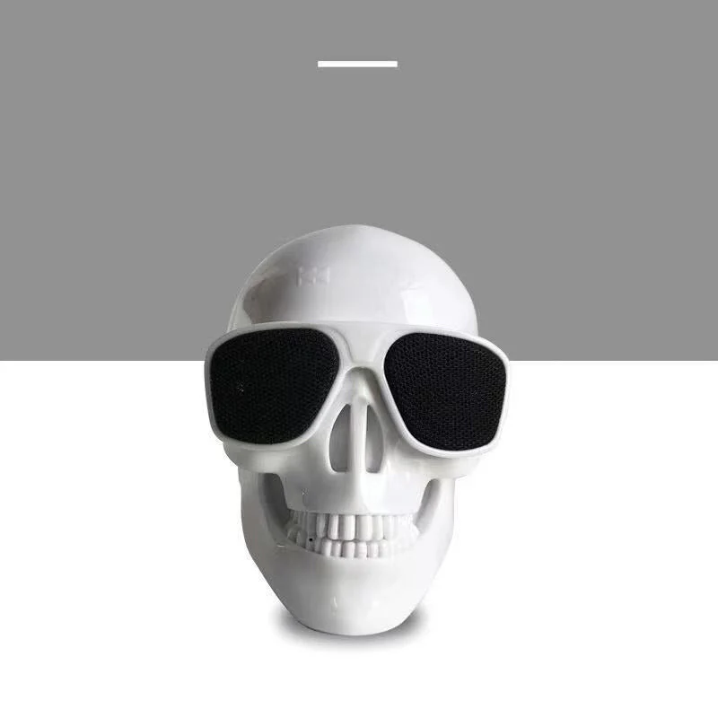Skull Shape Wireless Bluetooth Speaker - Image 9