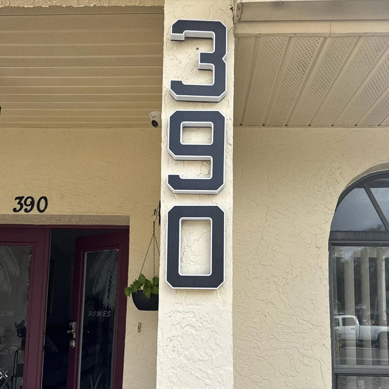 Solar-Powered Outdoor House Number Light - Image 9