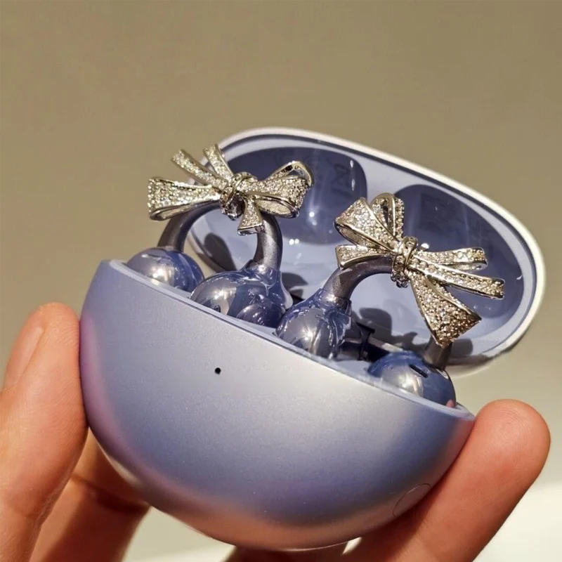 Sparkling Butterfly Bow Clips for Earbuds - Image 7