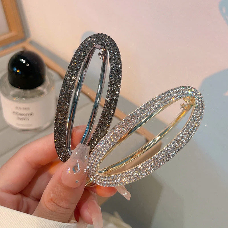 Sparkling Curved Minimalist Hair Buckle - Image 10