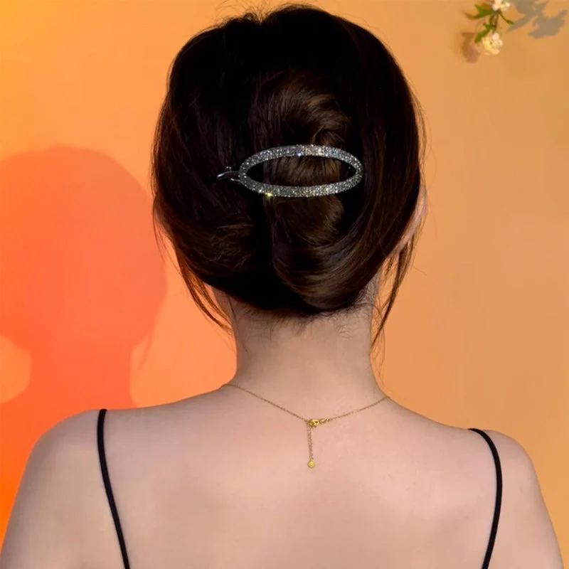 Sparkling Curved Minimalist Hair Buckle - Image 8
