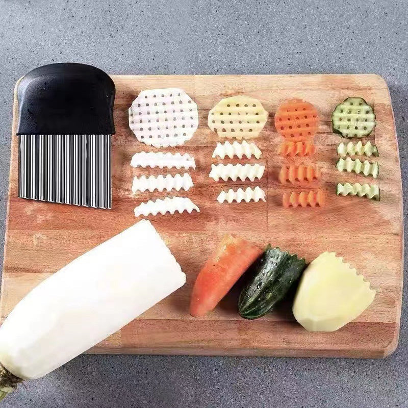Spike Wavy Potato Knife - Image 6