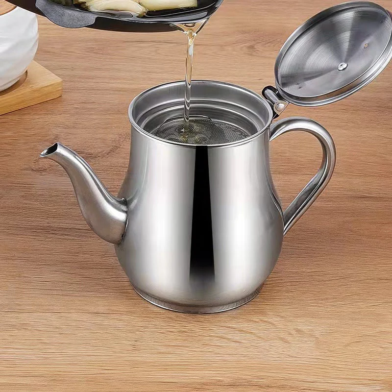 Stainless Steel Oiler - Image 4