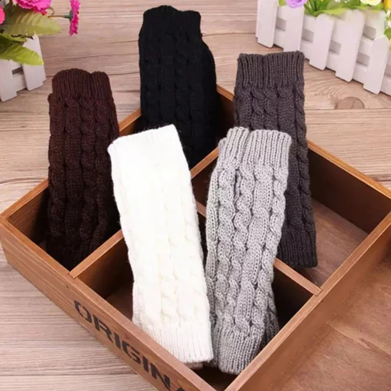 Stylish Woolen Gloves - Image 2