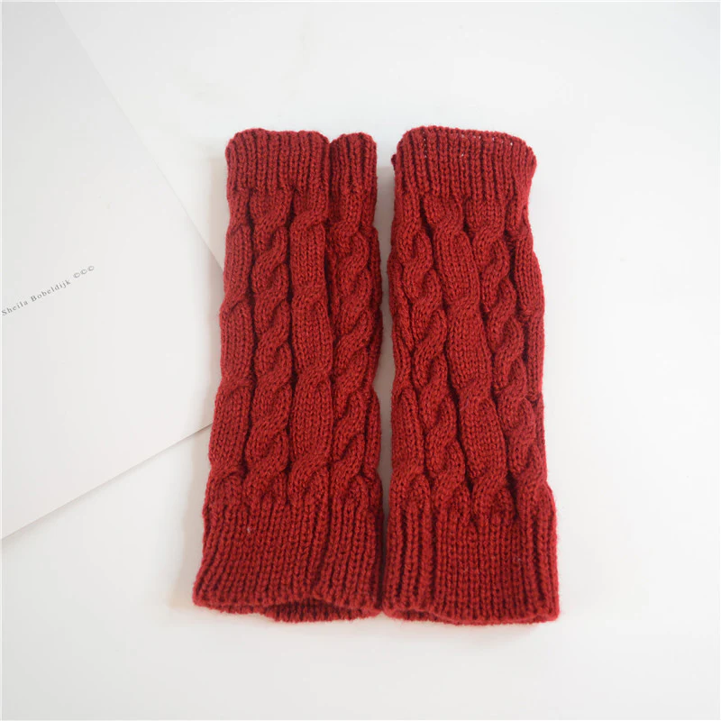 Stylish Woolen Gloves - Image 4