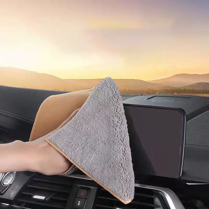 Super Absorbent Car Drying Towel - Image 15