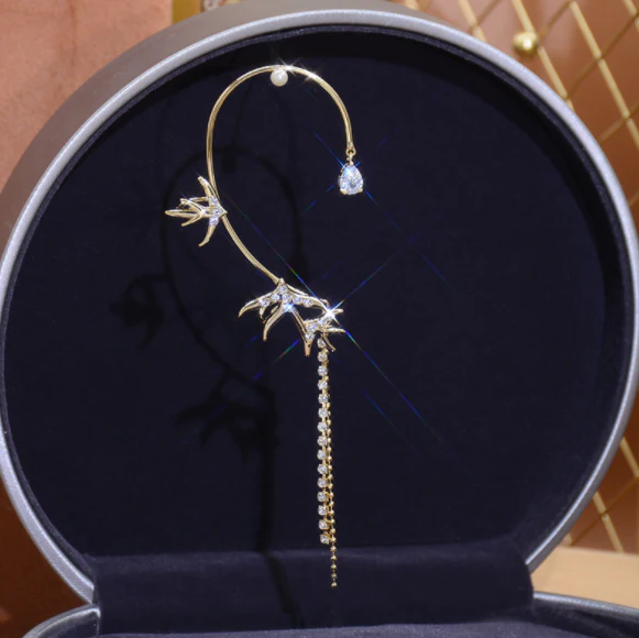 Swallow Tassels Earrings - Image 10