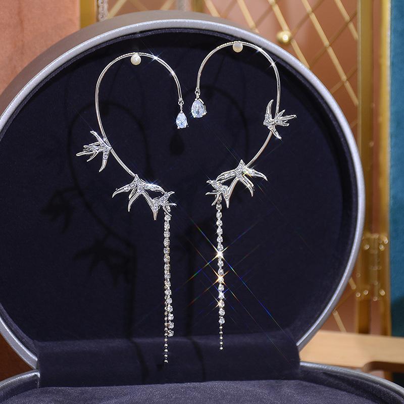 Swallow Tassels Earrings - Image 12