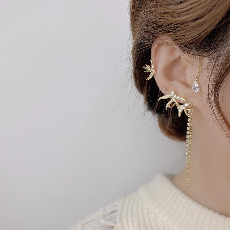 Swallow Tassels Earrings - Image 3