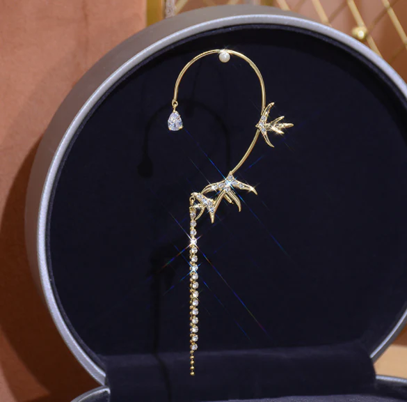 Swallow Tassels Earrings - Image 7