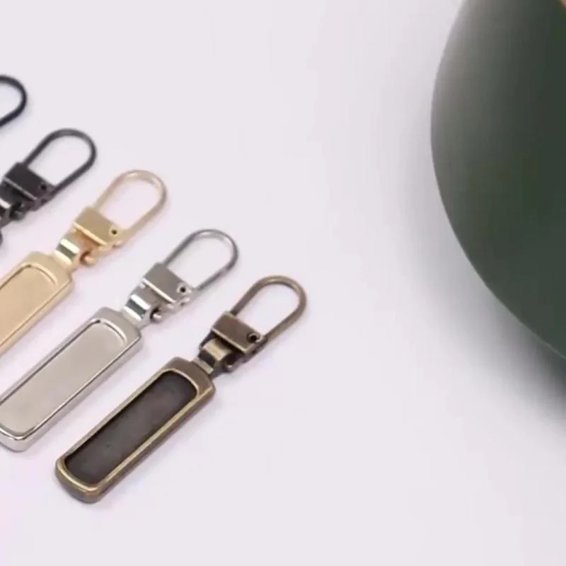 Tool-Free Detachable Stylish Zipper Pull - Image 9