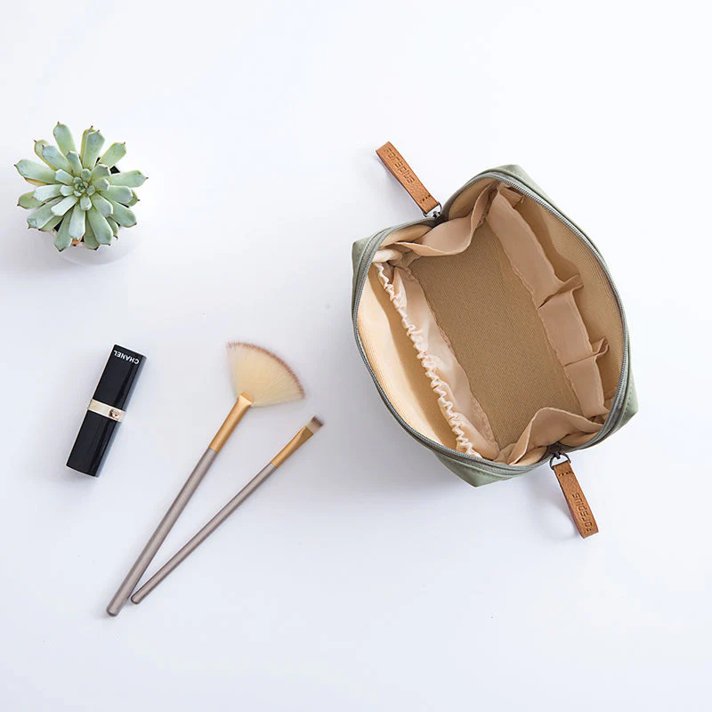 Travel Makeup Pouch for Women - Image 5