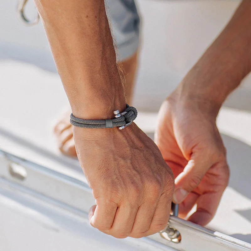 U-shaped Buckle Nylon Braided Bracelet - Image 2