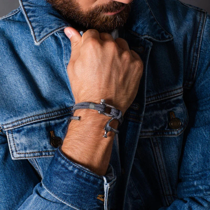 U-shaped Buckle Nylon Braided Bracelet - Image 4