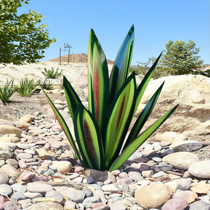 Waterproof Solar Garden Agave Lamp Decoration - Image 5