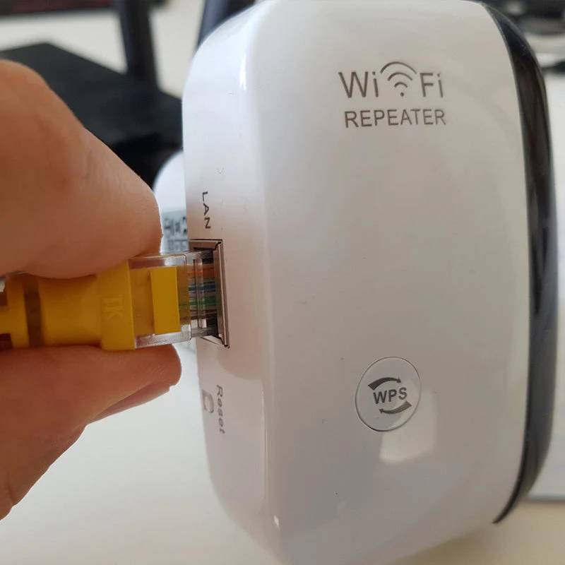 Wireless WiFi Signal Extender - Image 2