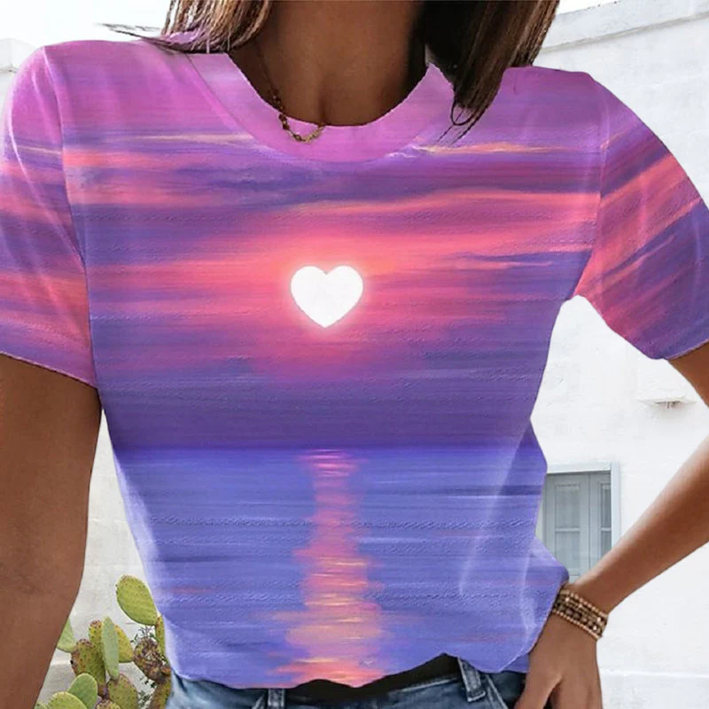 Women's Heart 3D Printed T-shirt - Image 5