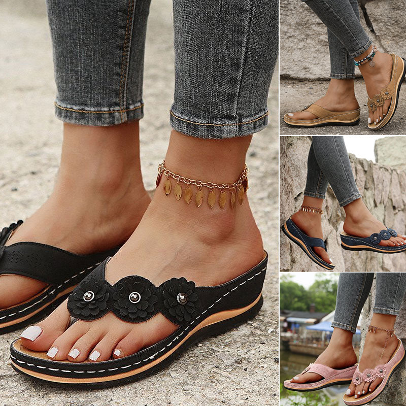 Women's Lightweight Flowers Clip Toe Sandals - Image 9