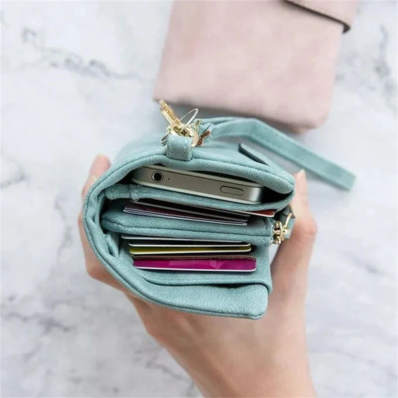 Women's Small Trifold Leather Wallet - Image 3