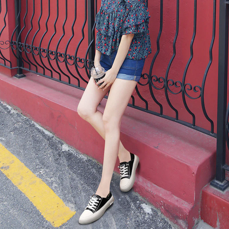 Women's Soft Leather Casual Shoes With Elastic Laces - Image 3
