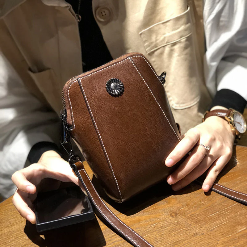 Women's Soft Leather Mobile Phone Bag - Image 9