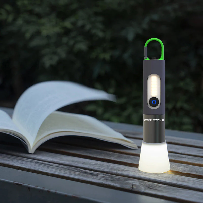Zoomable LED Flashlight - Image 3